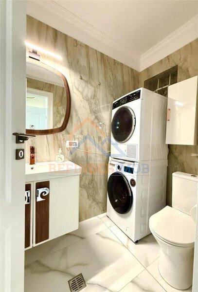 Mall Coloseum, apartament 3 camere de vanzare.